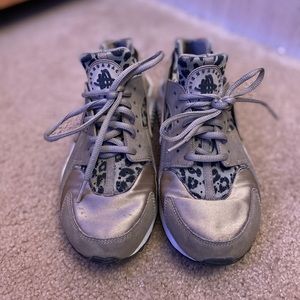 Women’s Cheetah Print Huaraches